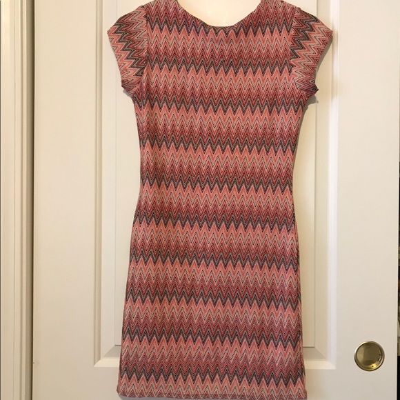 🐙2:$14/3:$19/4:$24🐙 Derek Heart Lace Up Dress - Picture 2 of 6